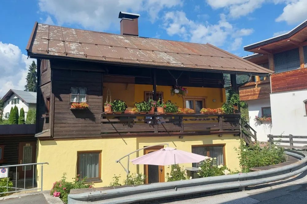 KITZIMMO-Stadthaus in Innenstadtlage kaufen - Immobilien Kitzbühel.