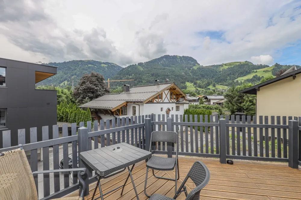 KITZIMMO-exklusives Apartment mit touristischer Widmung kaufen - Immobilien Kitzbühel.
