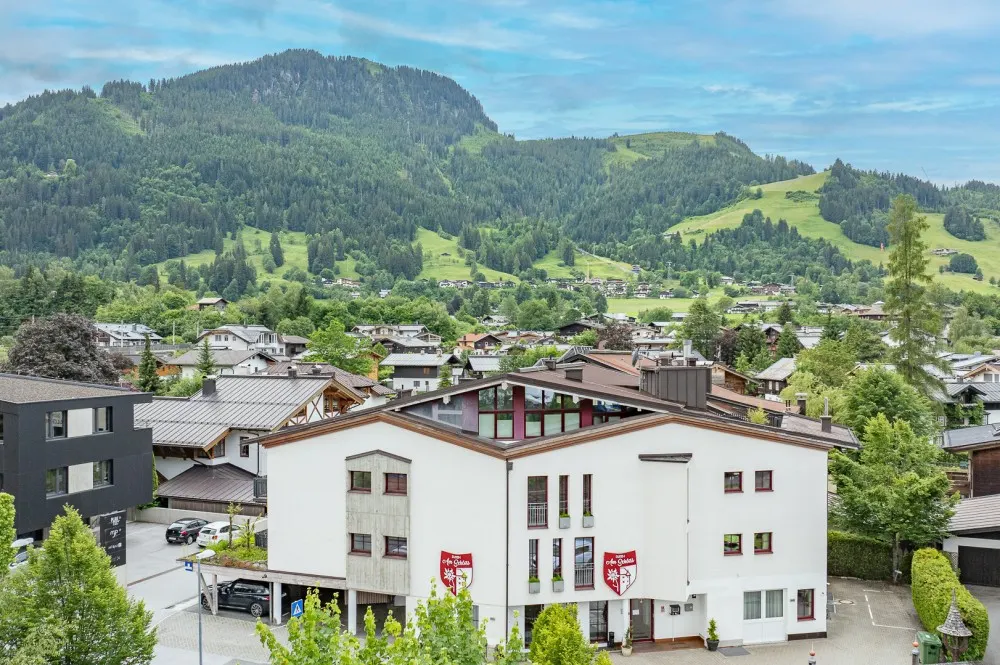KITZIMMO-Garten Apartment mit touristischer Widmung kaufen - Immobilien Kitzbühel.