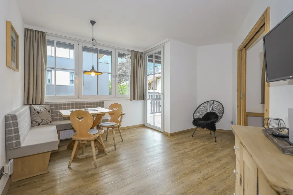 KITZIMMO-Exklusives Apartment mit touristischer Widmung kaufen - Immobilien Kitzbühel.