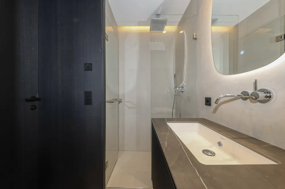 KITZIMMO-Riverside - Luxus-Garden-Suite in Toplage kaufen - Immobilien Kirchberg.
