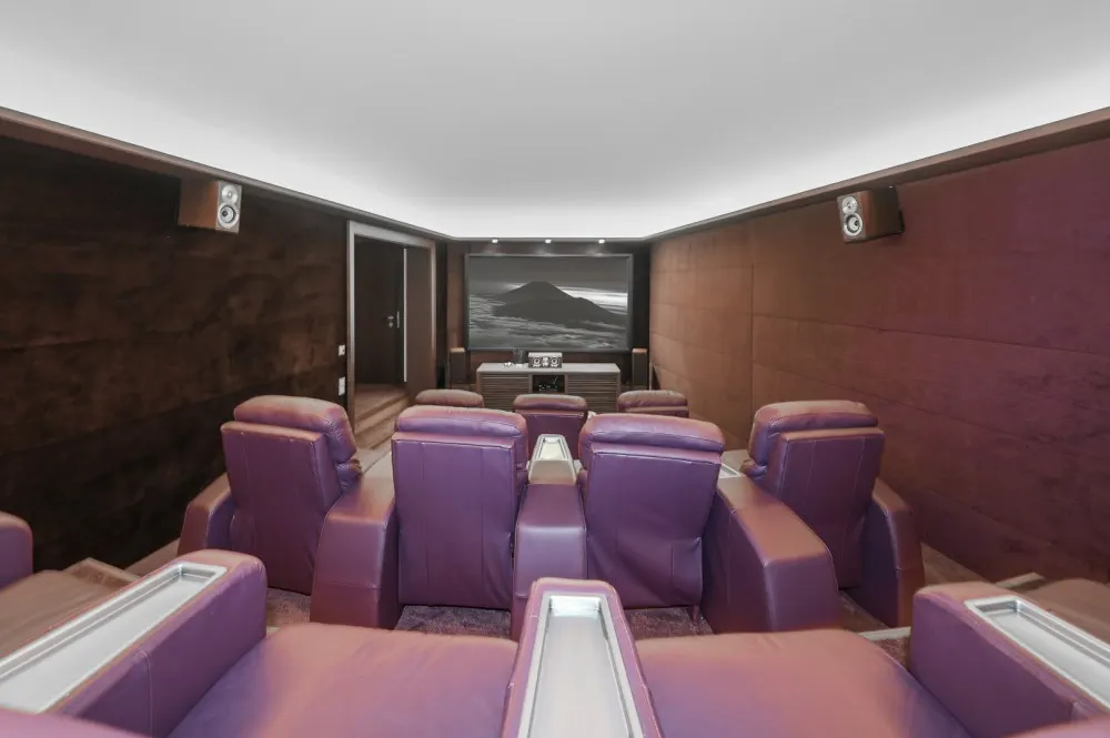 KITZIMMO-Luxus-Suite mit Zugang in ein 5-Sterne-Hotel - Immobilien Kitzbühel.