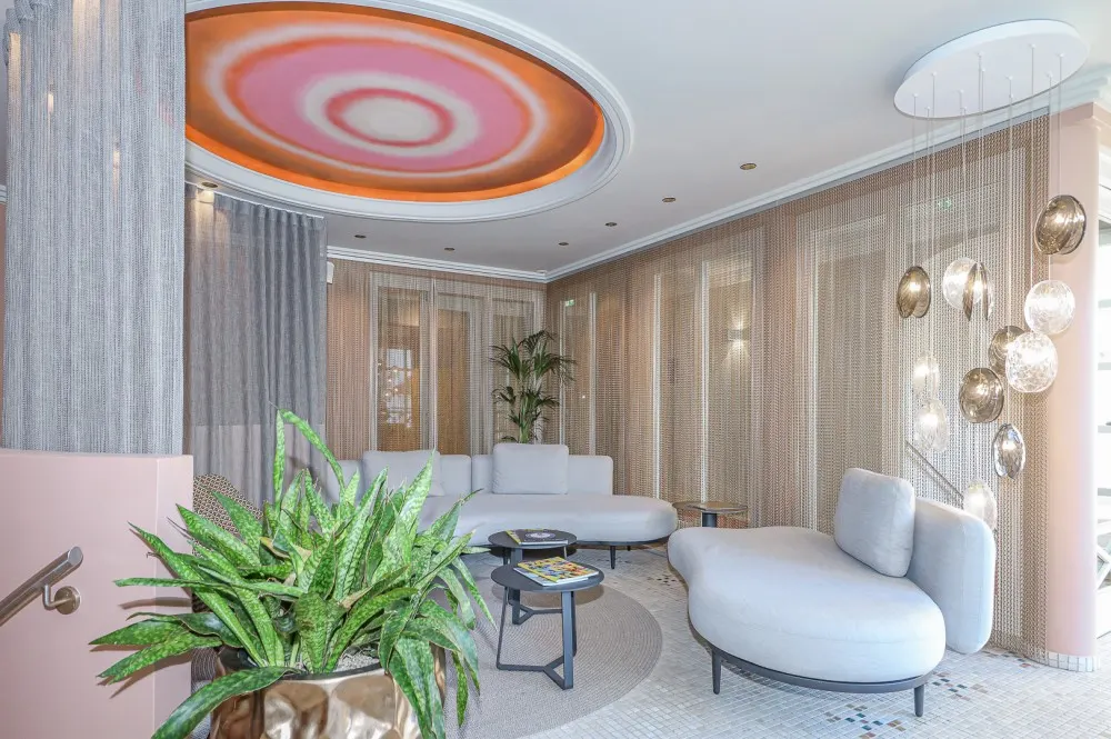 KITZIMMO-Luxus-Suite mit Zugang in ein 5-Sterne-Hotel - Immobilien Kitzbühel.