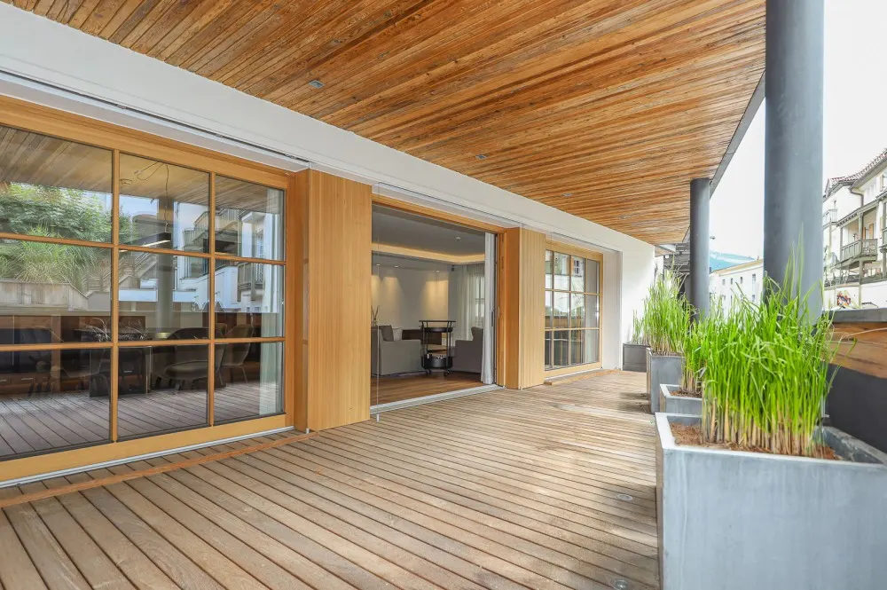 KITZIMMO-Luxus-Suite mit Zugang in ein 5-Sterne-Hotel - Immobilien Kitzbühel.