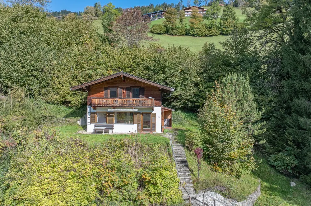 KITZIMMO-Luxusvilla mit Freizeitwohnsitz kaufen - Immobilien Brixen in Thale.