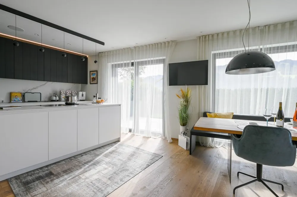 KITZIMMO-Luxuswohnung mit Pool in Alleinlage - Immobilien St. Johann in Tirol.