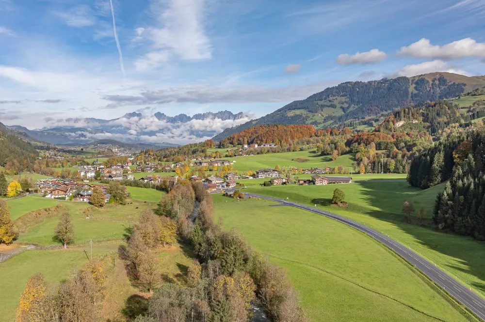KITZIMMO-Gewerbegrundstück in Toplage kaufen - Immobilien Aurach bei Kitzbühel.