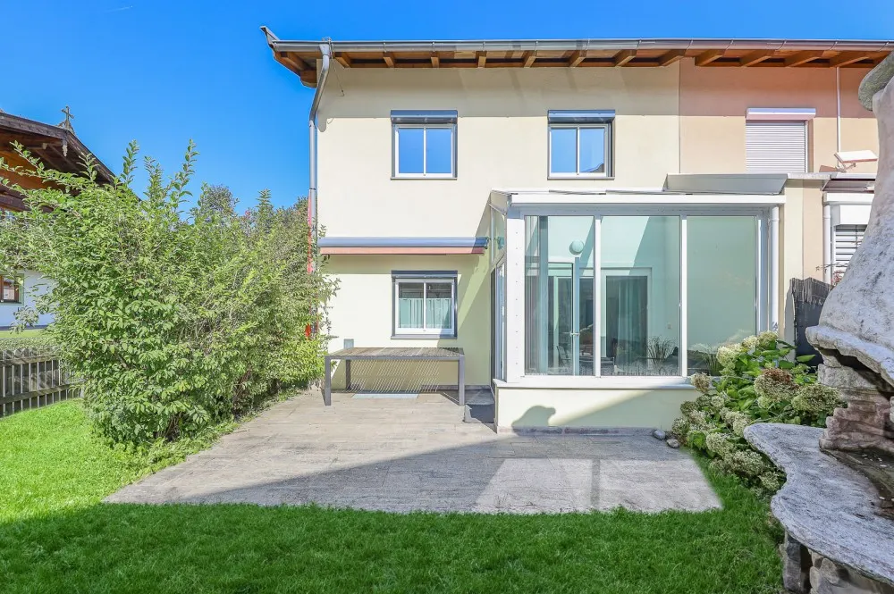 KITZIMMO-Reiheneckhaus in Ruhelage kaufen - Immobilien Kitzbühel.