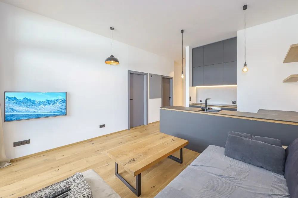 KITZIMMO-exklusives Apartment in Ruhelage mit Kaiserblick - Immobilien Kitzbühel.
