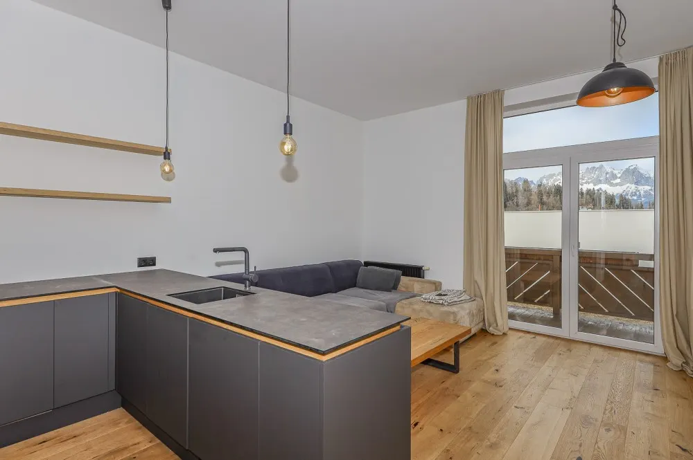 KITZIMMO-exklusives Apartment in Ruhelage mit Kaiserblick - Immobilien Kitzbühel.