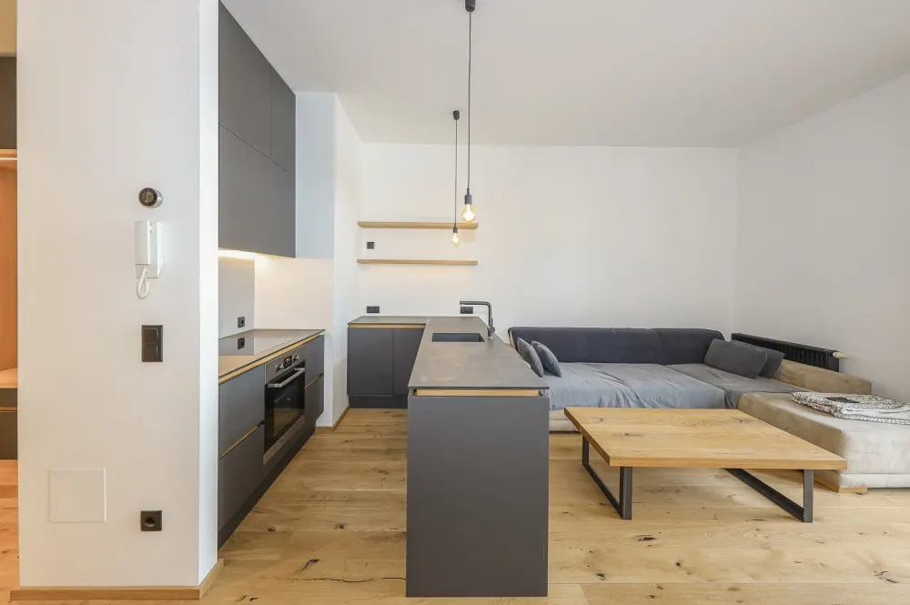 KITZIMMO-exklusives Apartment in Ruhelage mit Kaiserblick - Immobilien Kitzbühel.