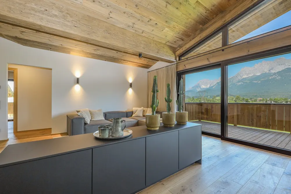 KITZIMMO-Exklusives Luxuspenthouse in Toplage kaufen - Immobilien St. Johann.