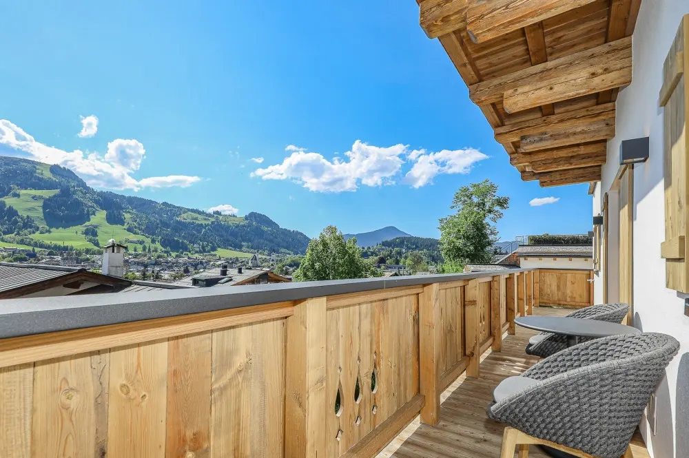 KITZIMMO-Luxusvilla in Toplage am Sonnberg kaufen - Immobilien Kitzbühel.