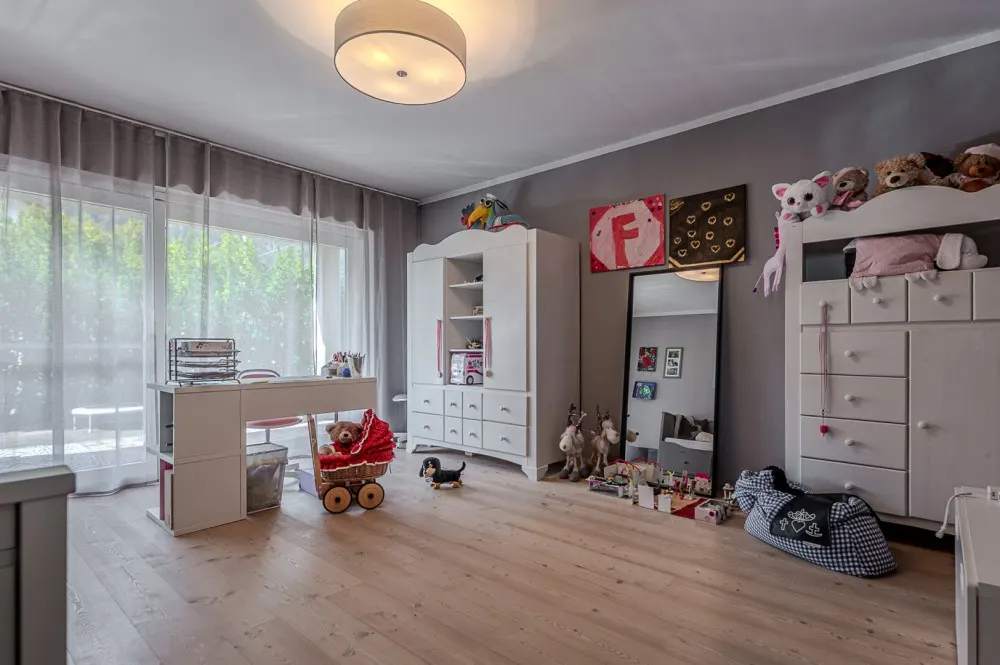 KITZIMMO-Hochwertige Haushälfte am Golfplatz kaufen - Immobilien Kitzbühel.