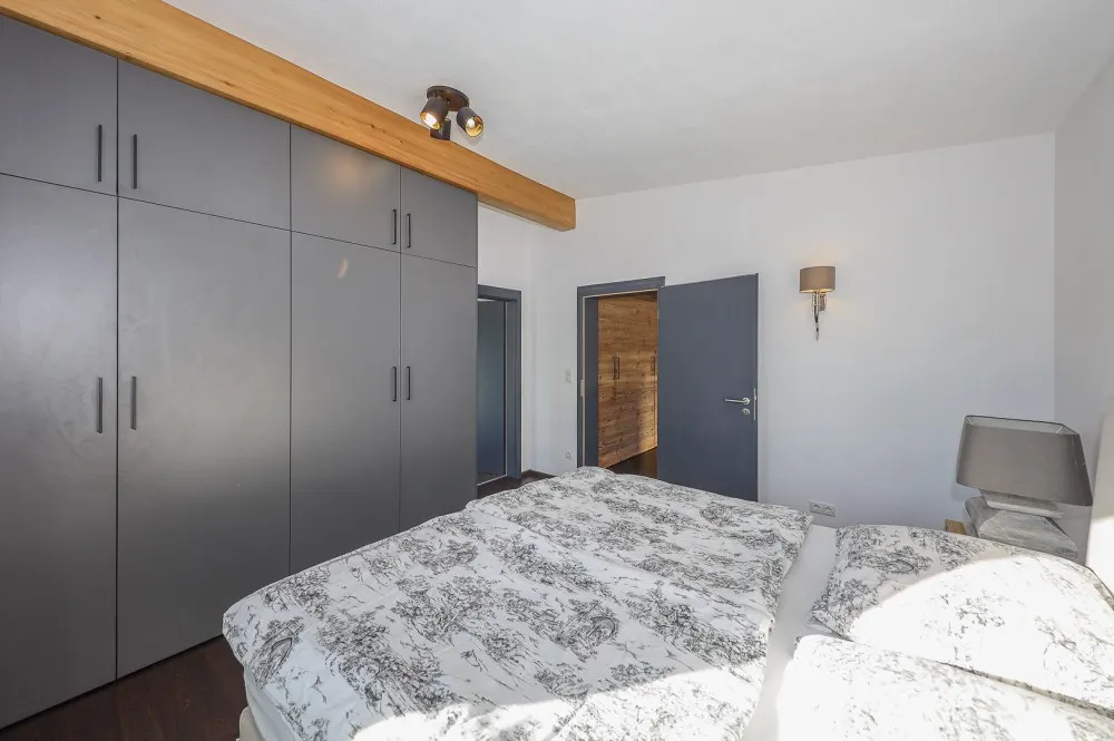 KITZIMMO-Exklusives Haus in sonniger Ruhelage kaufen - Immobilien Jochberg.