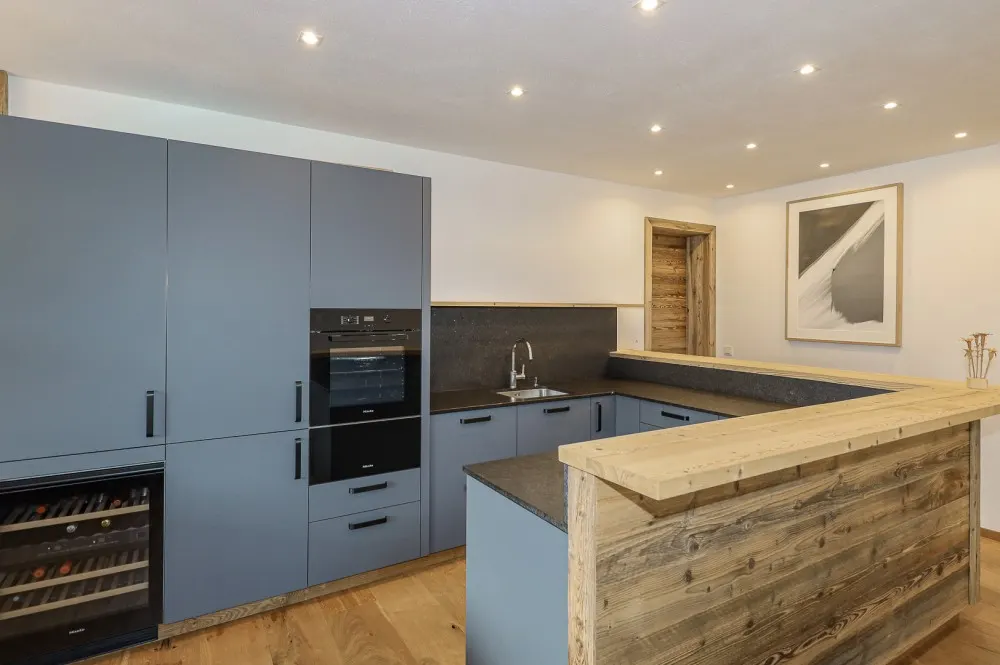 KITZIMMO-Luxuswohnung mit Bergblick in Toplage kaufen - Immobilien Oberndorf.