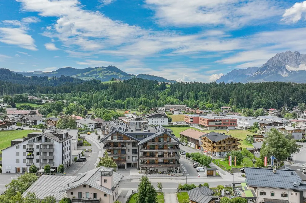 KITZIMMO-Luxuswohnung mit Bergblick in Toplage kaufen - Immobilien Oberndorf.