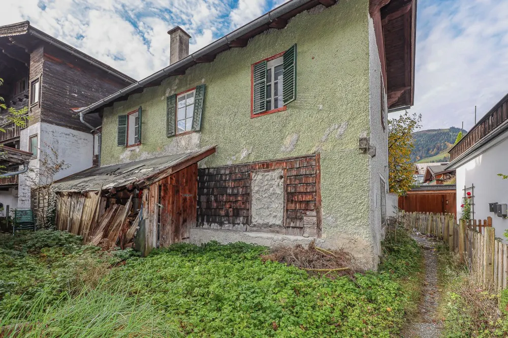 KITZIMMO-Knappenhaus in zentraler Ruhelage kaufen - Immobilien Kitzbühel.