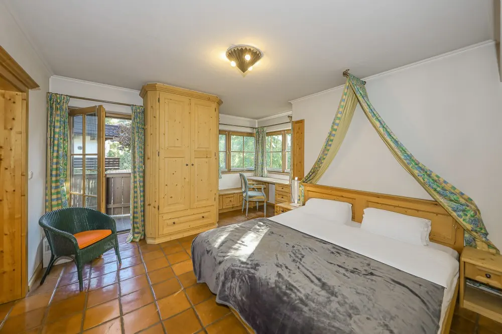 KITZIMMO-Freizeitwohnsitz in zentraler Top-Grünruhelage kaufen - Immobilien Kitzbühel.