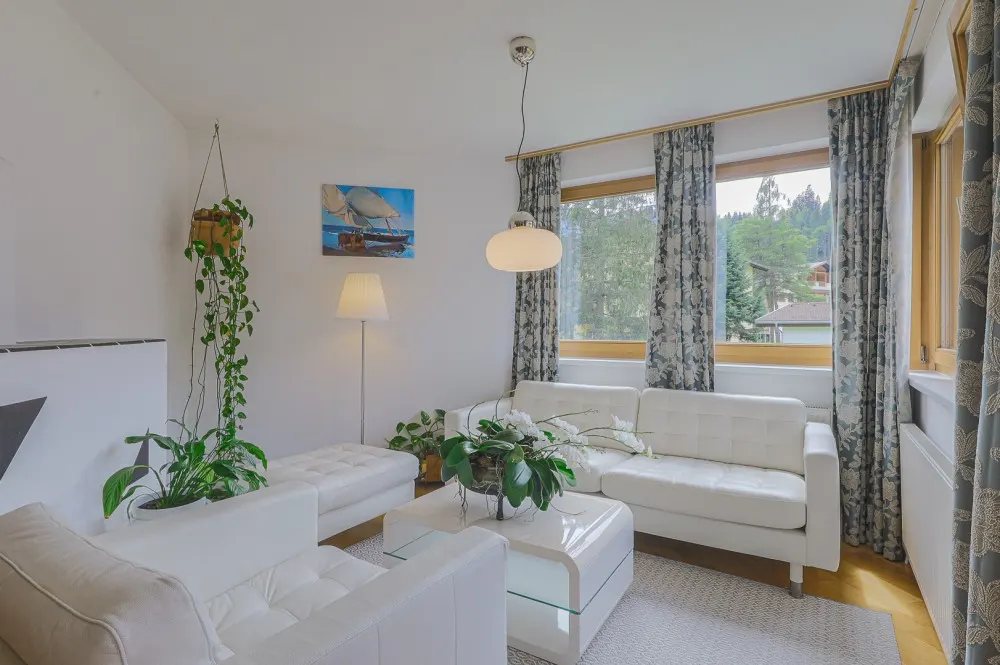 KITZIMMO-Großzügige Wohnung in zentrumsnaher Ruhelage kaufen - Immobilien Kitzbühel.