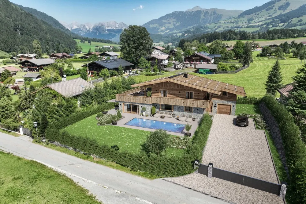 KITZIMMO-Landhaus mit Freizeitwohnsitz in traumhafter Lage - Immobilien Aurach.