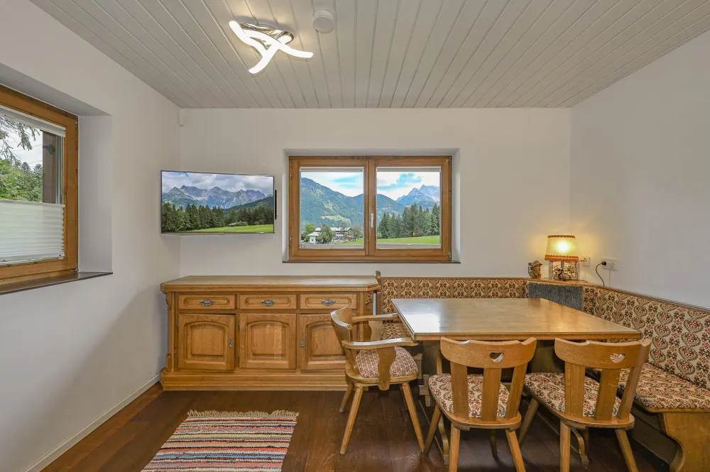 KITZIMMO-Freizeitwohnsitz in Ruhelage mit traumhaftem Ausblick kaufen - Immobilien Fieberbrunn.