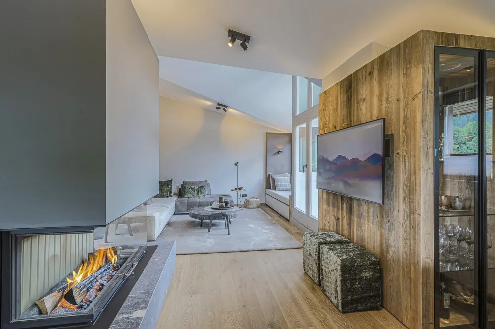 KITZIMMO-Luxus-Penthouse mit Steif-Blick in sonniger Ruhelage - Immobilien Kitzbühel.-2