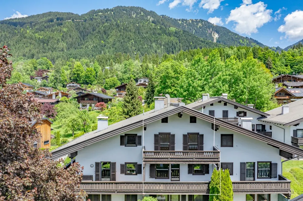 KITZIMMO-Exklusiver Freizeitwohnsitz am Sonnberg mit Panoramablick kaufen - Immobilien Kitzbühel.-4