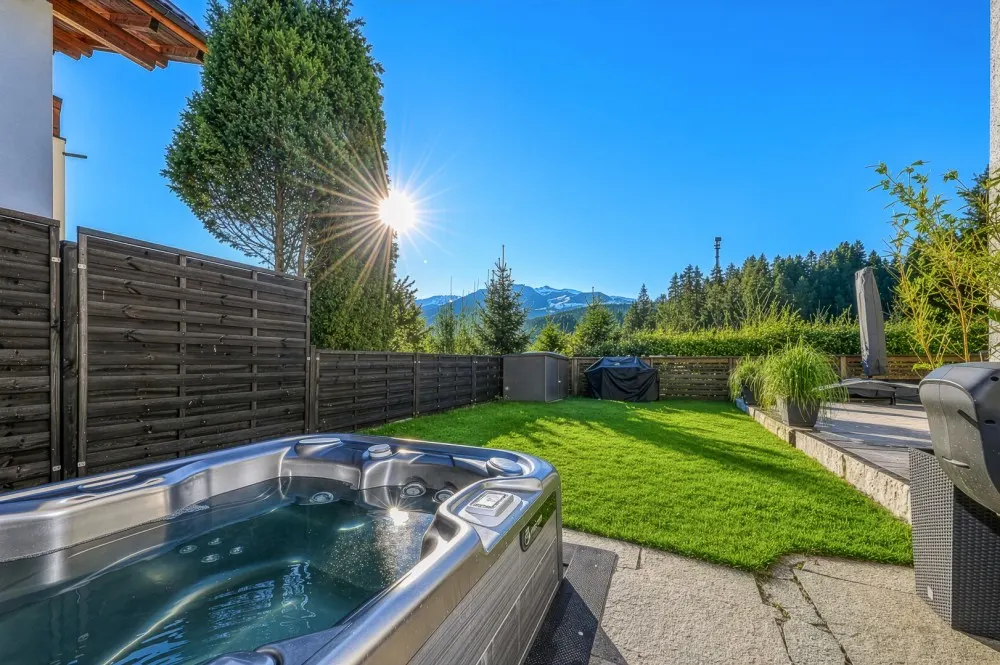 KITZIMMO-Exklusives Haus in sonniger Lage kaufen - Immobilien Kitzbühel.-10
