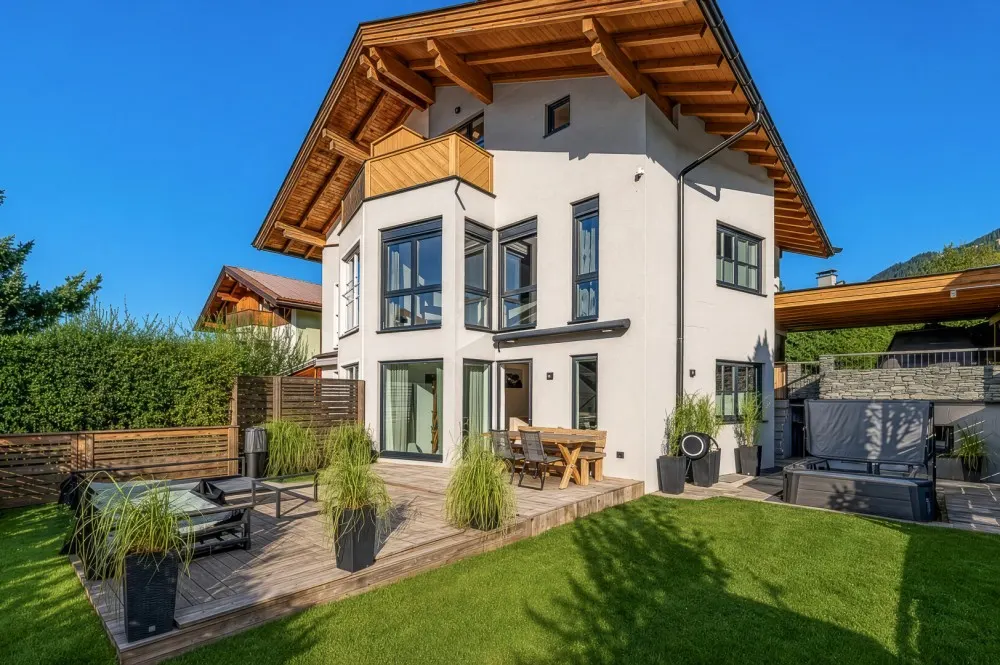 KITZIMMO-Exklusives Haus in sonniger Lage kaufen - Immobilien Kitzbühel.-9