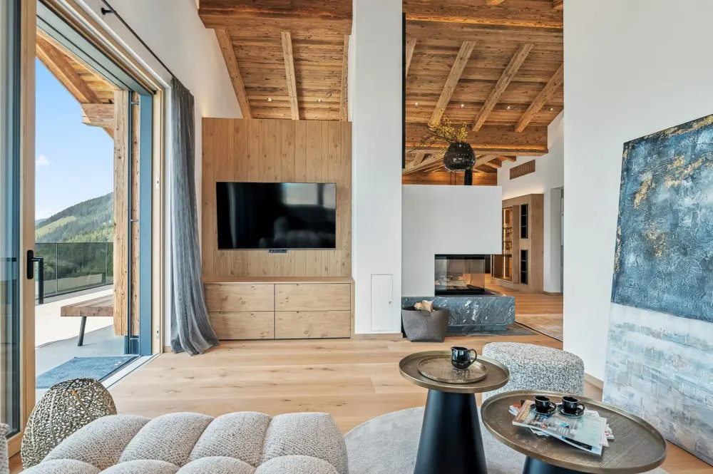 KITZIMMO-Luxusvilla mit Freizeitwohnsitz kaufen - Immobilien Kitzbühel.