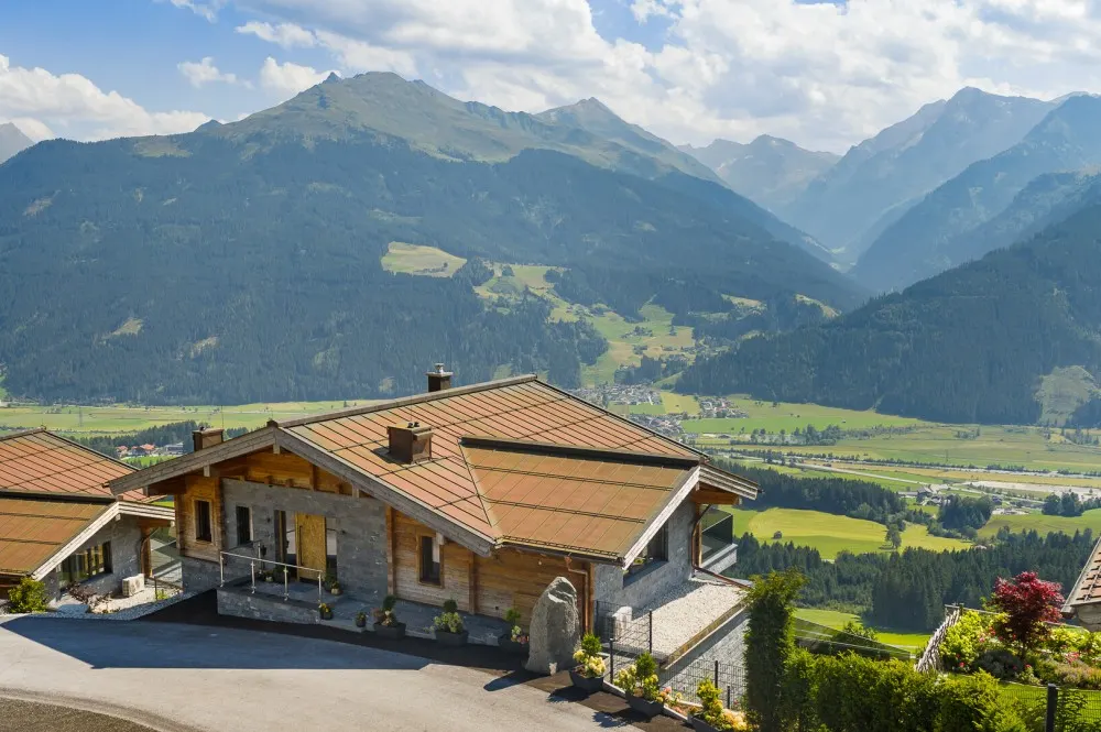 KITZIMMO-Luxusvilla mit Freizeitwohnsitz kaufen - Immobilien Kitzbühel.