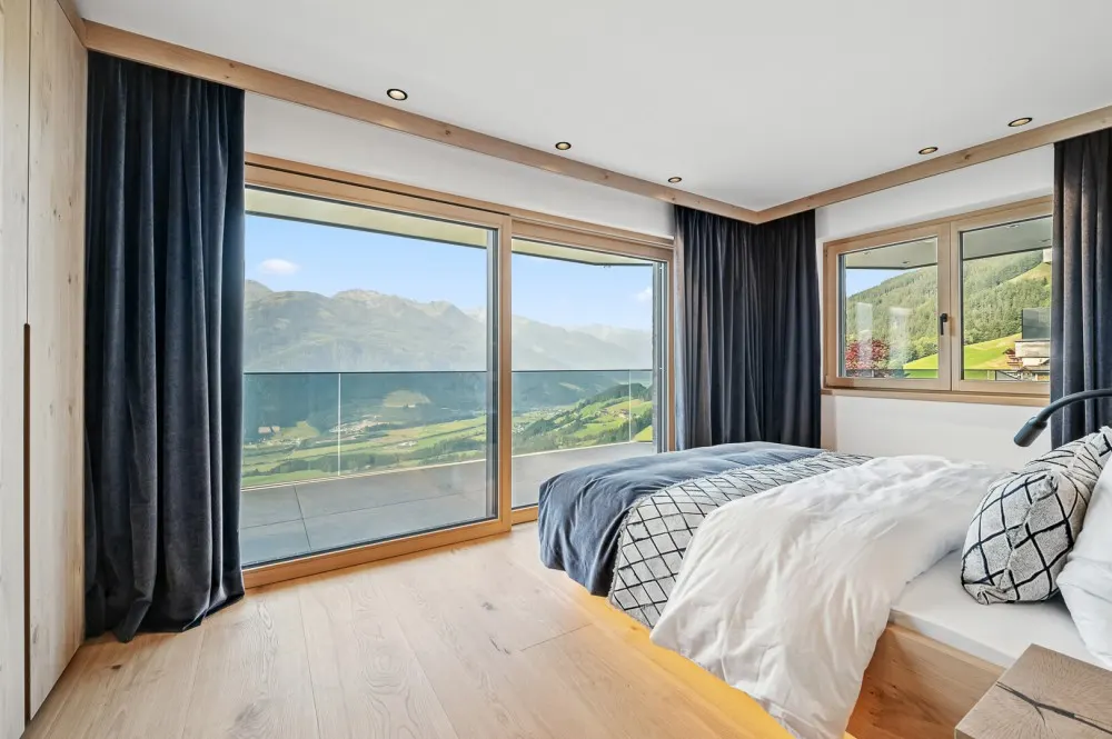 KITZIMMO-Luxusvilla mit Freizeitwohnsitz kaufen - Immobilien Kitzbühel.