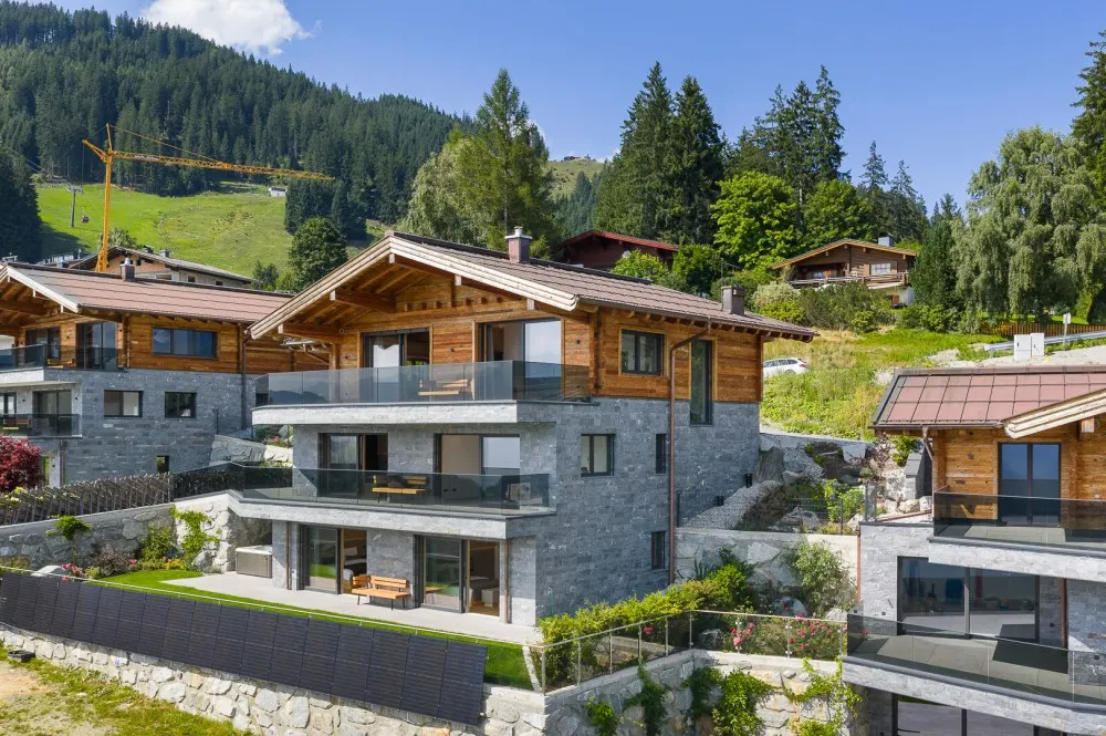 KITZIMMO-Luxusvilla mit Freizeitwohnsitz kaufen - Immobilien Kitzbühel.
