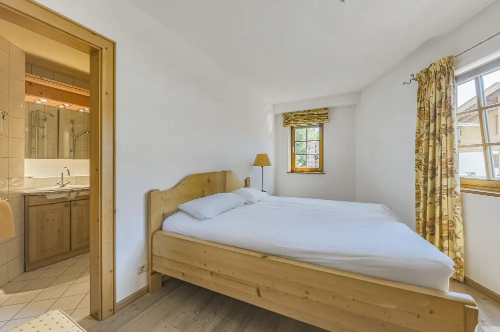 KITZIMMO-Großzügige Wohnung mit schönem Ausblick in Zentrumslage - Immobilien Kitzbühel.-6