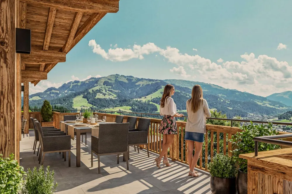 KITZIMMO-Luxuswohnungen in Top-Sonnen-Ruhelage kaufen - Immobilien Kirchberg.