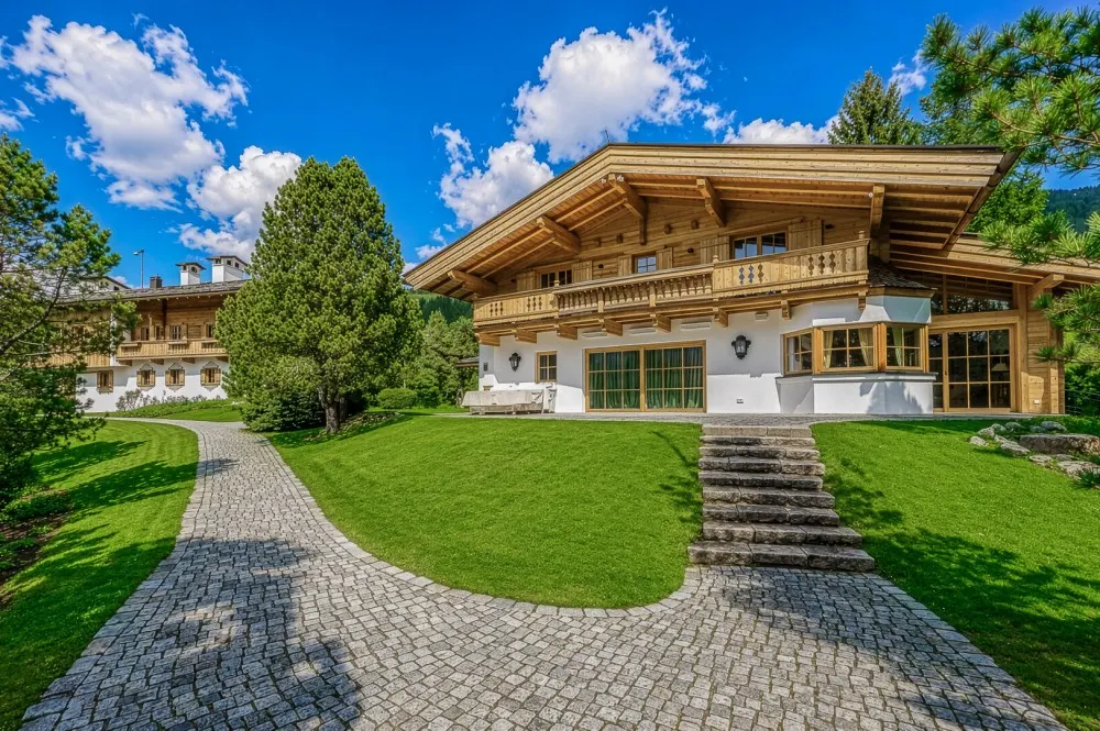 KITZIMMO-Einzigartiges Luxus-Anwesen in Toplage kaufen - Immobilien Kitzbühel.