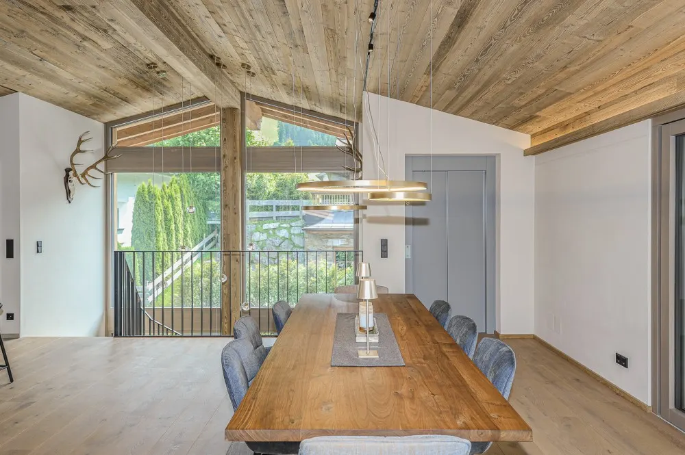 KITZIMMO-Exklusive Luxusvilla mit Kaiserblick in Toplage - Immobilien Going.-2-10