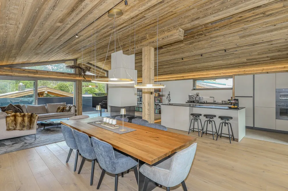 KITZIMMO-Exklusive Luxusvilla mit Kaiserblick in Toplage - Immobilien Going.-2-9