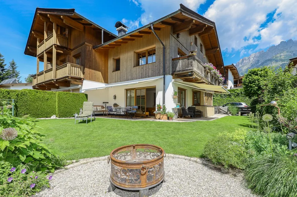 KITZIMMO-Hochwertiges Eck-Reihenhaus in sonniger Top-Ruhelage - Immobilien Going.