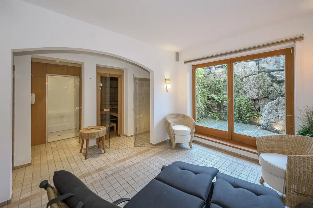 KITZIMMO-Hochwertiges Eck-Reihenhaus in sonniger Top-Ruhelage - Immobilien Going.