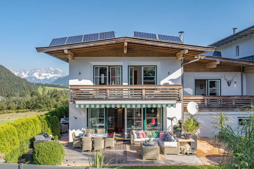 KITZIMMO-exklusives Haus in sonniger Ruhelage mieten - Immobilien Jochberg.