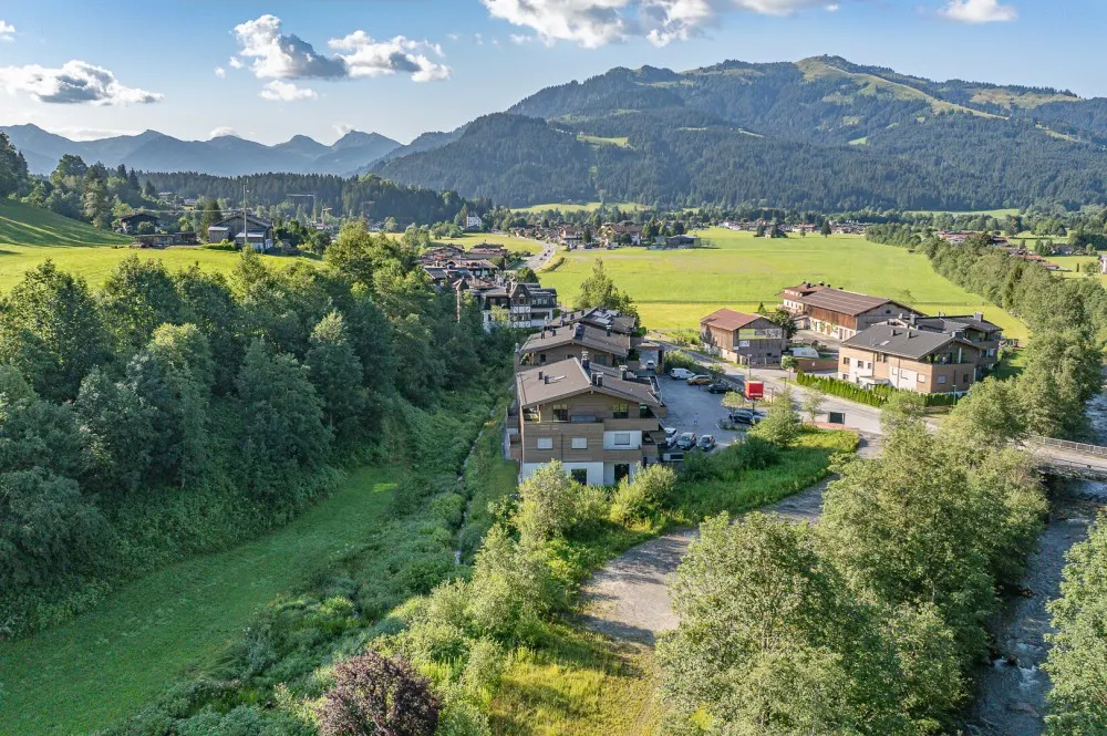 KITZIMMO-Grundstück mit Projektierung für ein Wohn- und Geschäftshaus - Immobilien Reith.