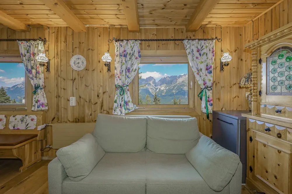 KITZIMMO-Freizeitwohnsitz mit unverbautem Kaiserblick - Ski in / Ski out - Immobilien Ellmau.