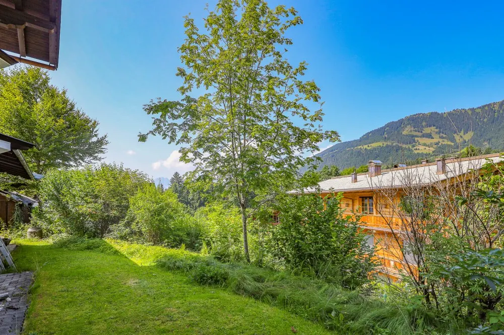 KITZIMMO-Baugrundstück mit Altbestand auf der Bichlalm kaufen - Immobilien Kitzbühel.-1-4-8