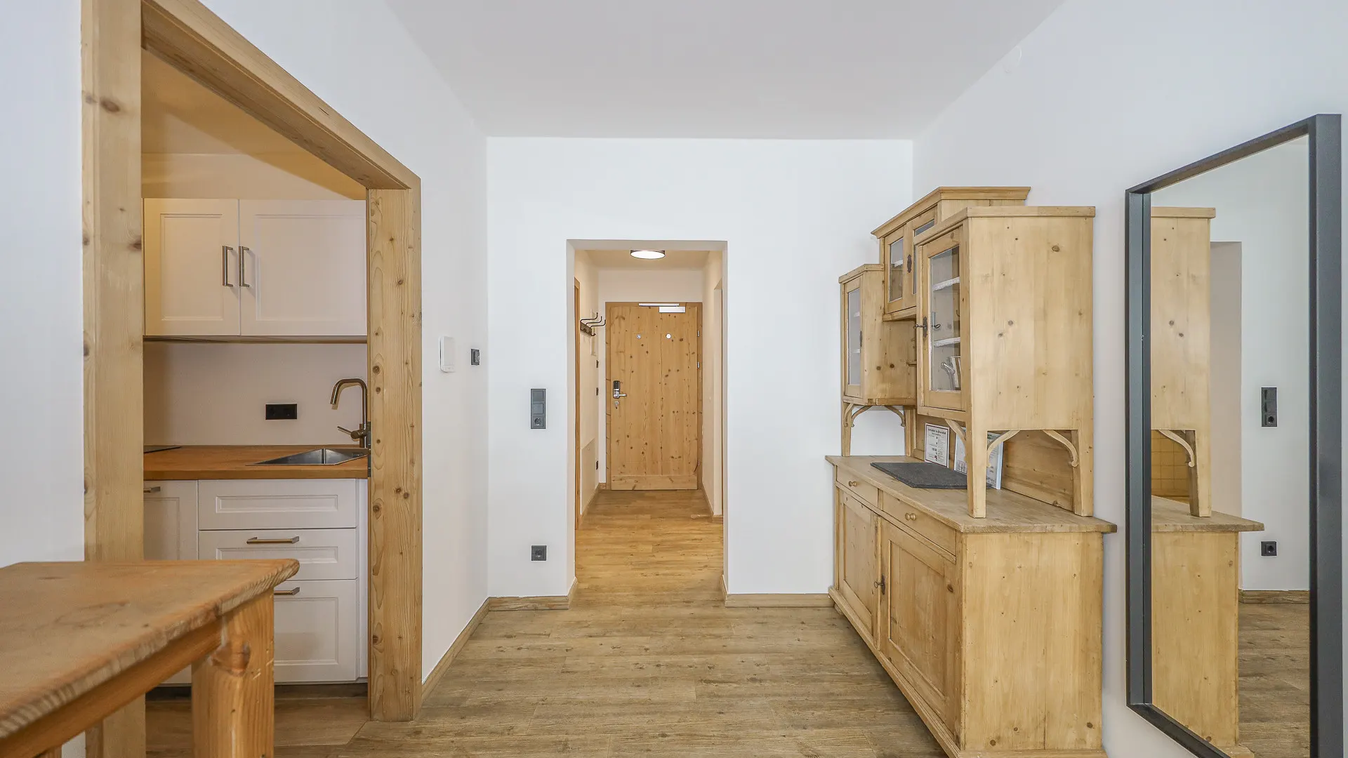 KITZIMMO-Garten Apartment mit touristischer Widmung kaufen - Immobilien Kitzbühel.