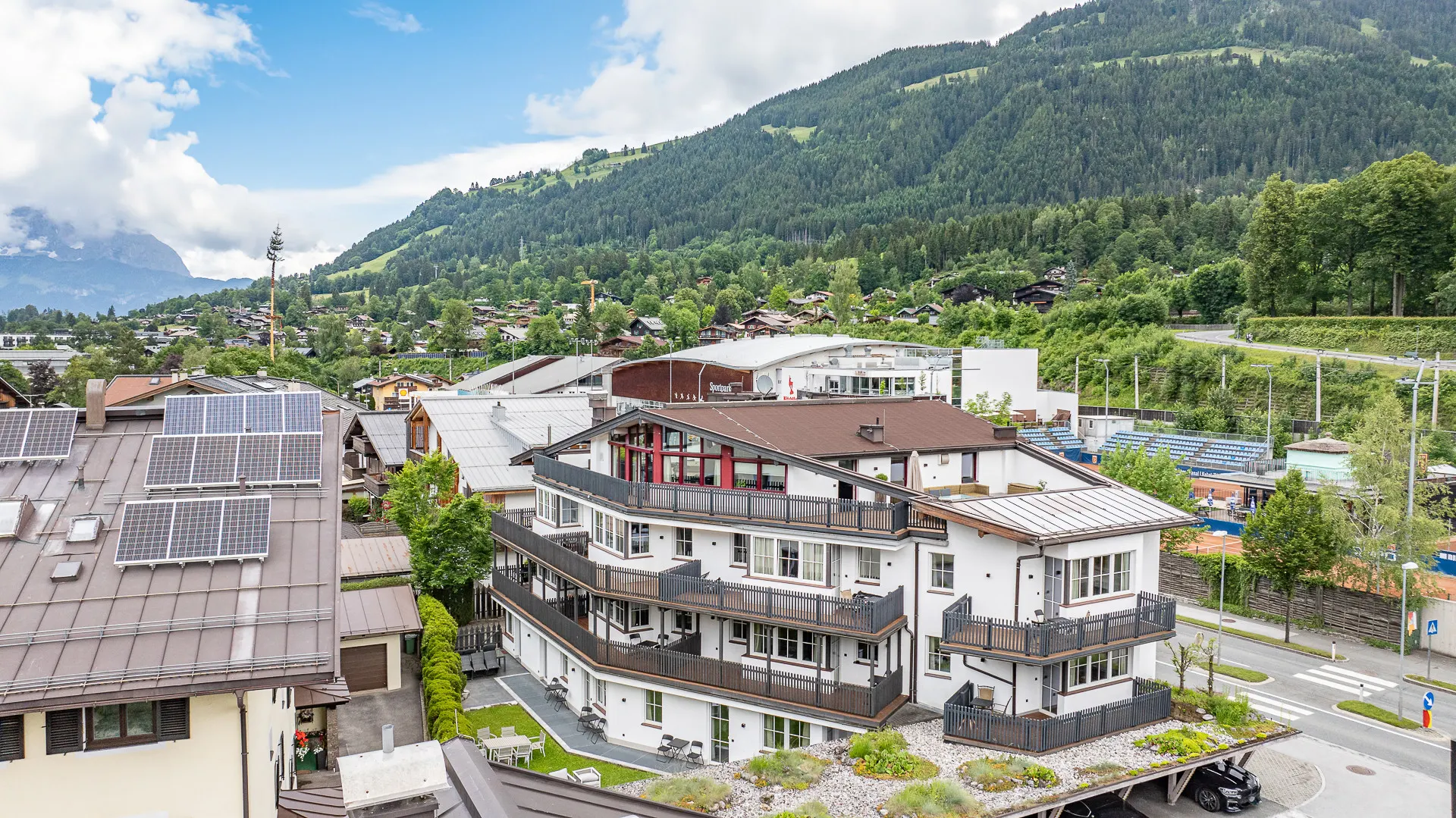 KITZIMMO-Exklusives Apartment mit touristischer Widmung kaufen - Immobilien Kitzbühel.