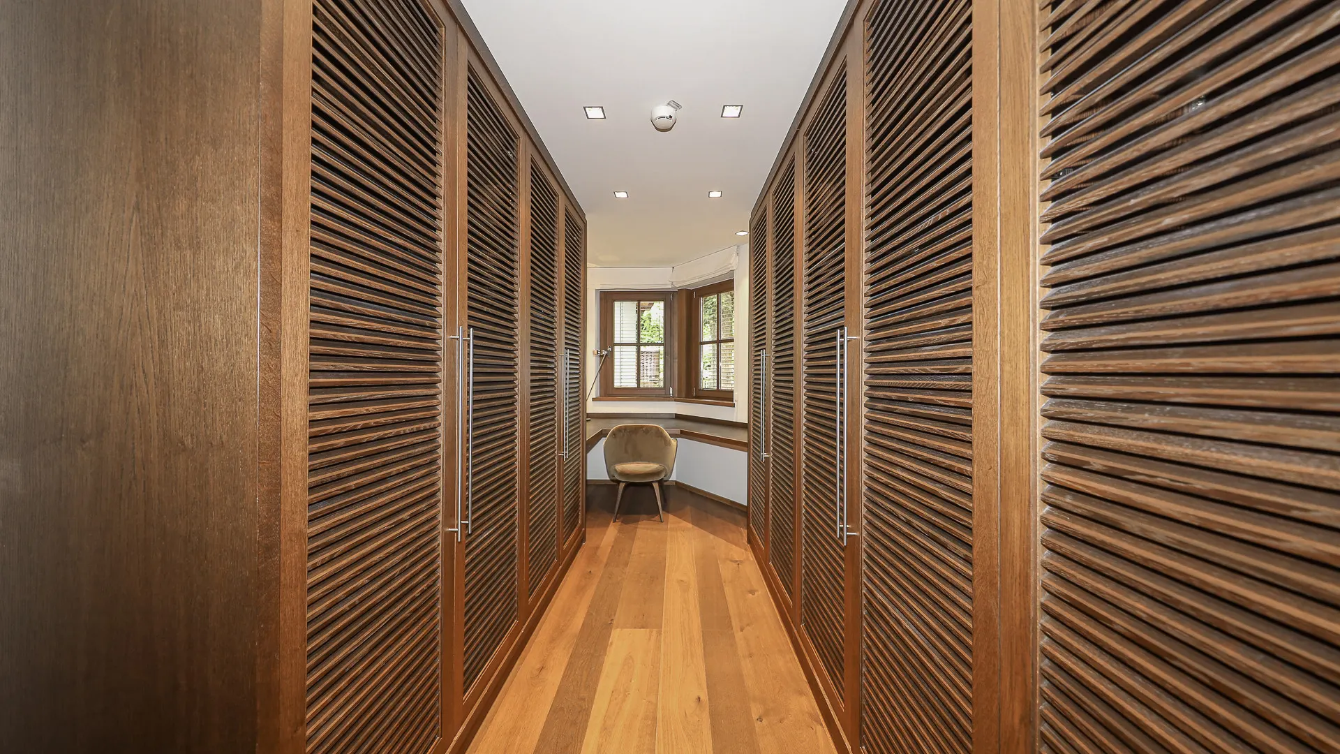 KITZIMMO-Luxus-Suite mit Zugang in ein 5-Sterne-Hotel - Immobilien Kitzbühel.