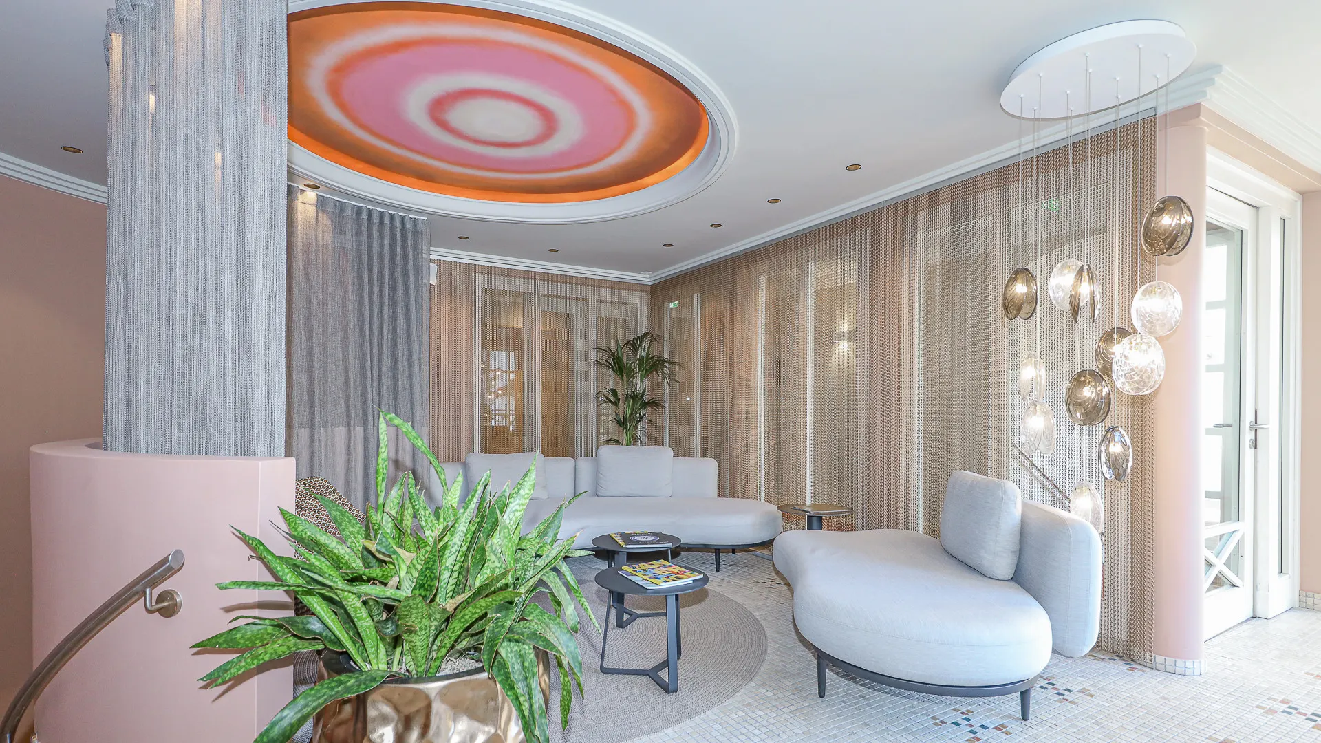 KITZIMMO-Luxus-Suite mit Zugang in ein 5-Sterne-Hotel - Immobilien Kitzbühel.
