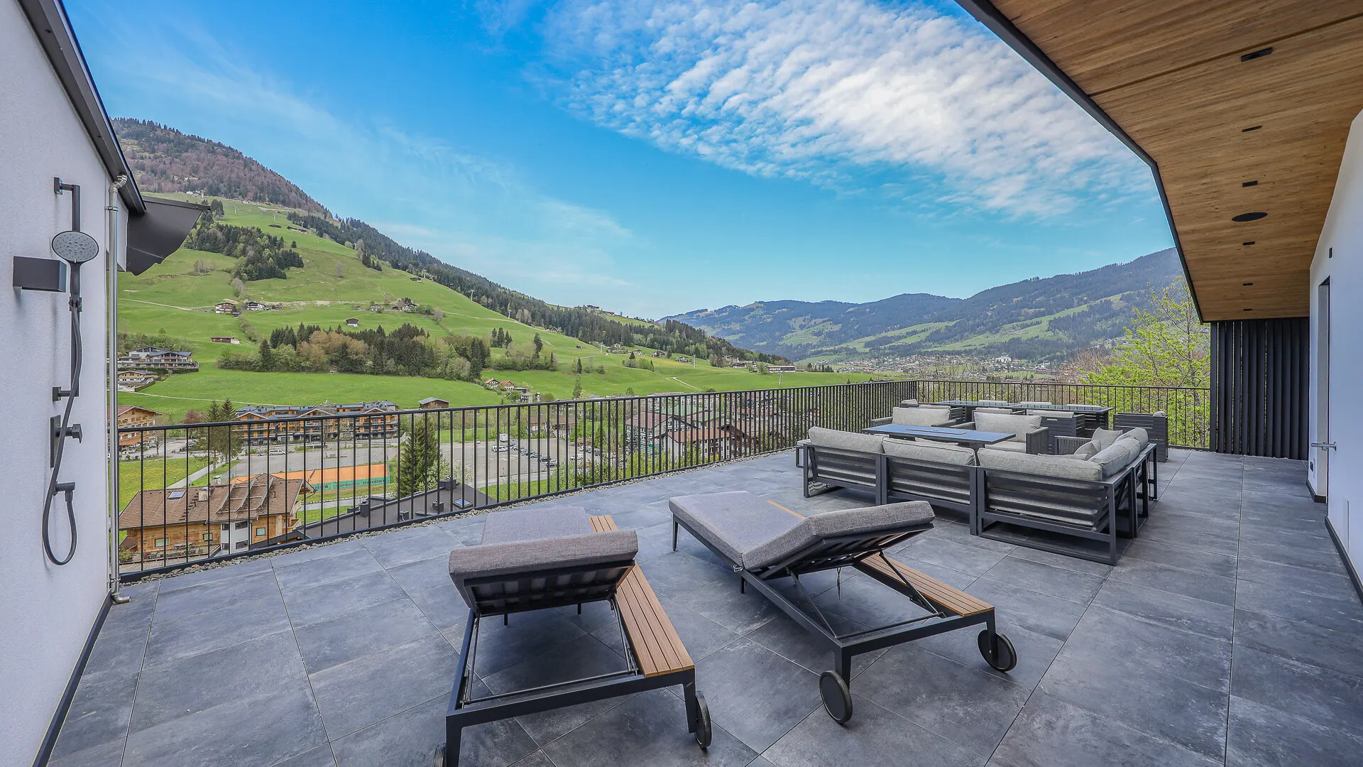 KITZIMMO-exklusive Villa in unverbaubarer Toplage kaufen - Immobilien Kirchberg.-8
